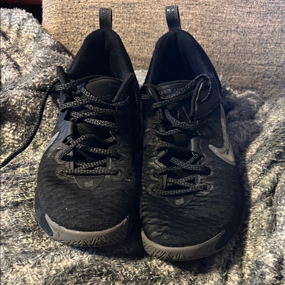 Nike Black Athletic Shoes